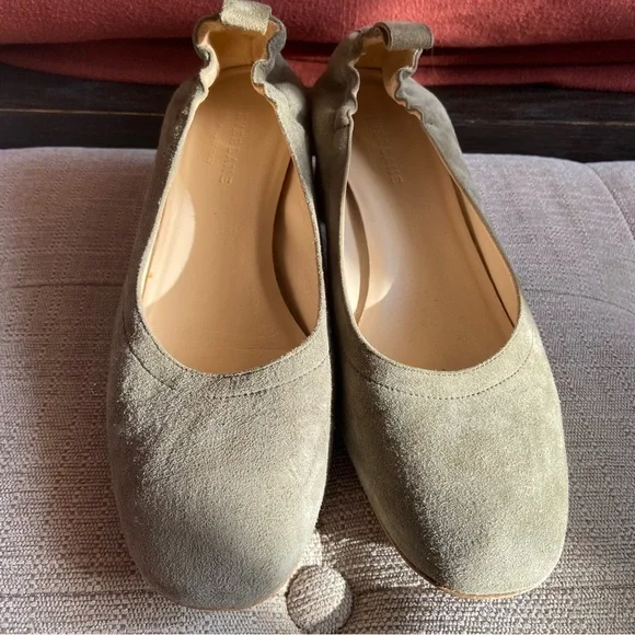 Everlane The Italian Leather Day Heel Suede Olive 8 NWB - Picture 4 of 4